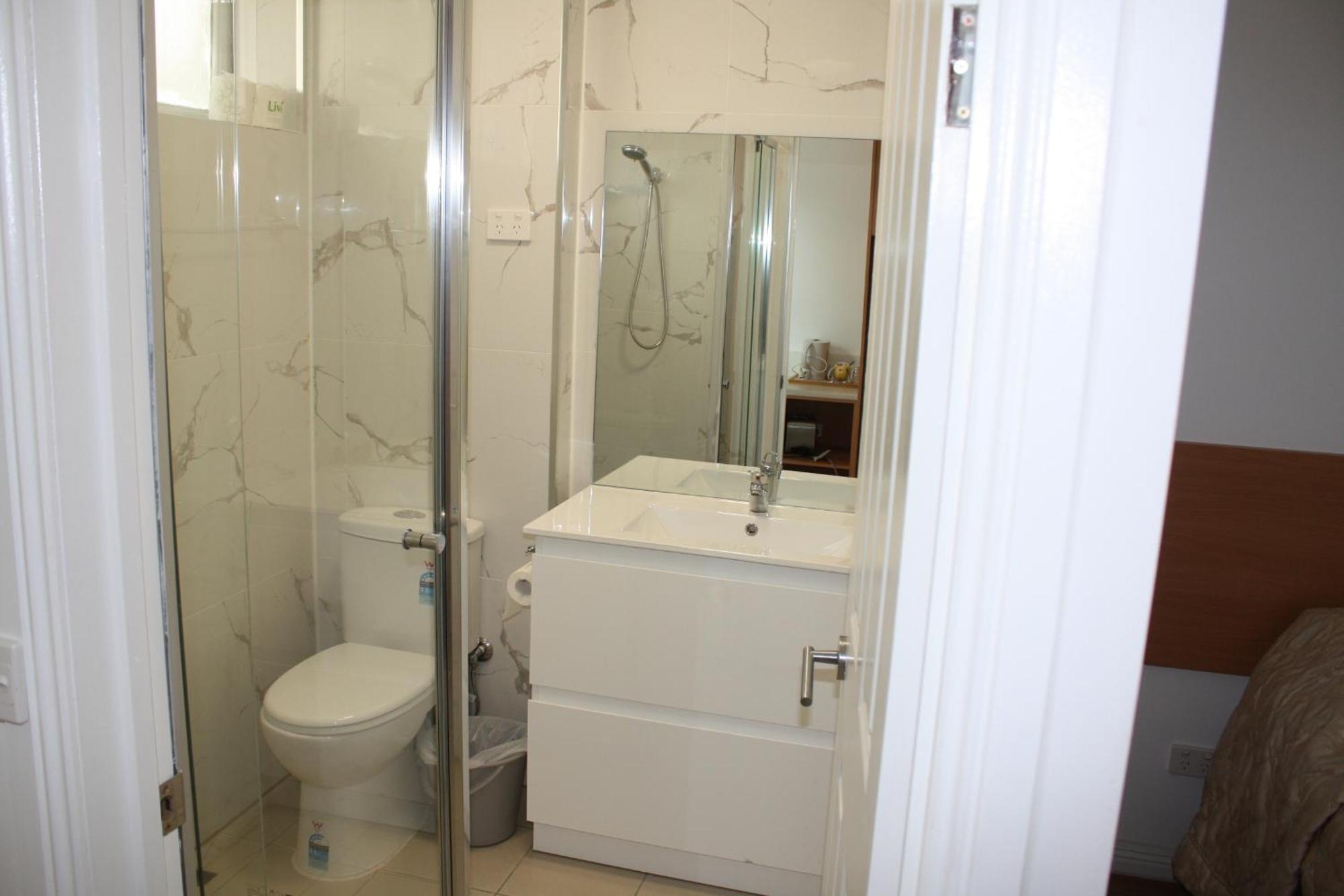 Coburg Motor Inn Мельбурн Экстерьер фото
