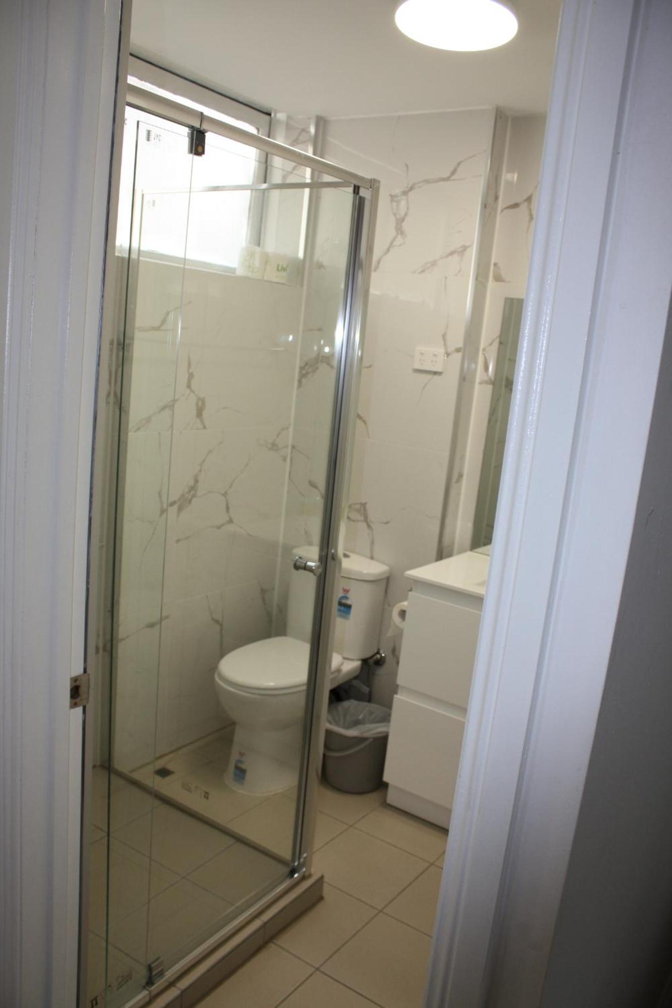 Coburg Motor Inn Мельбурн Экстерьер фото
